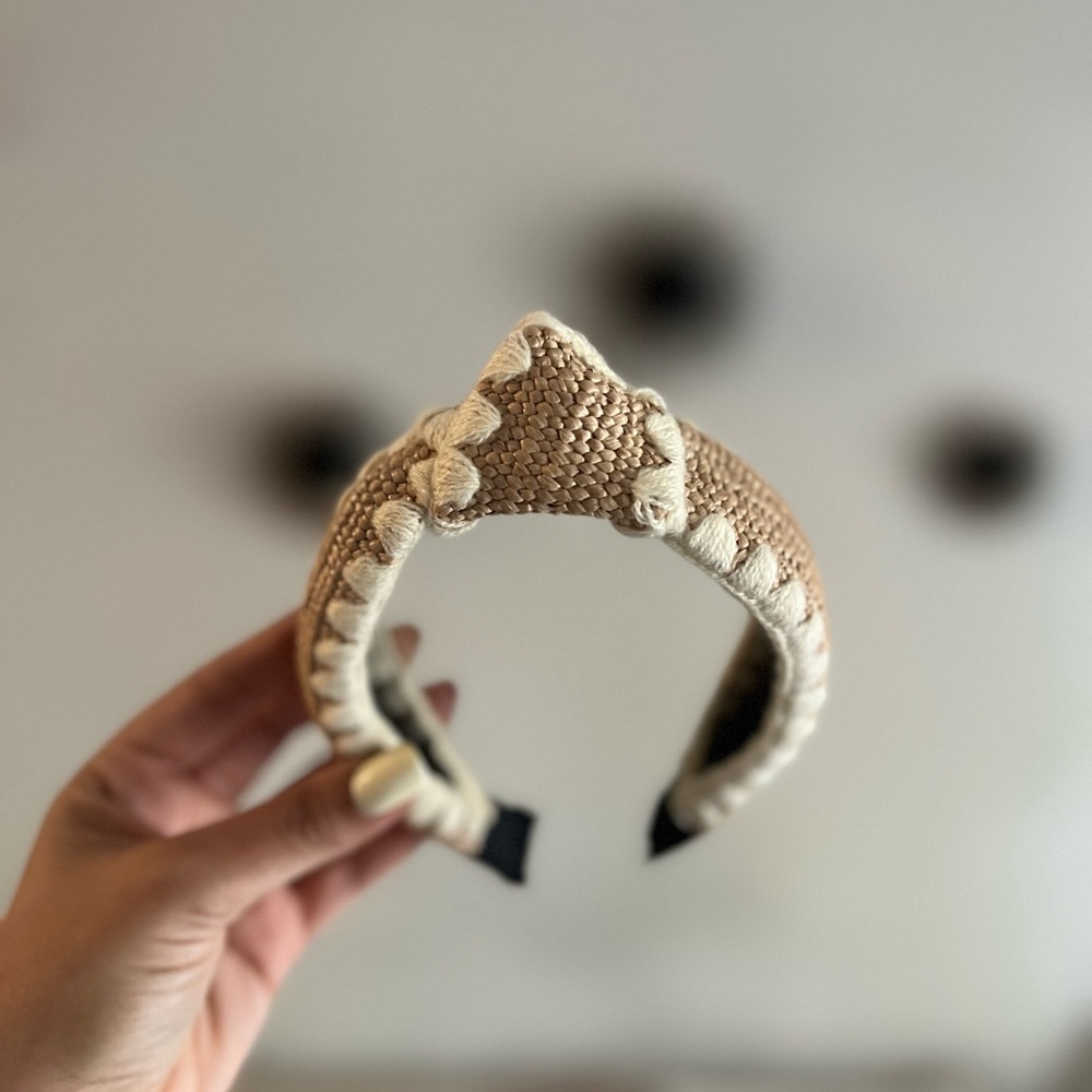 Handmade Woven Neutral Headband – Boho Chic from Dominican Republic - Picture 5 of 6